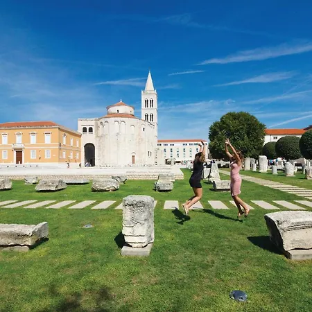 Apartment In With Wifi Zadar