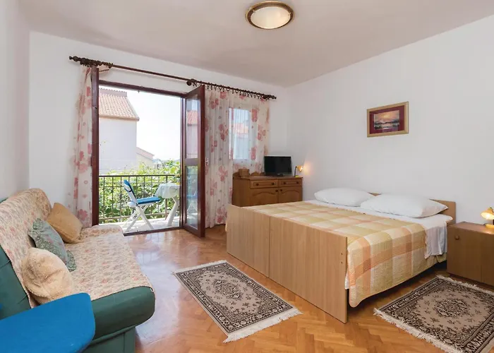 Rfmihanovica דירה זאדאר